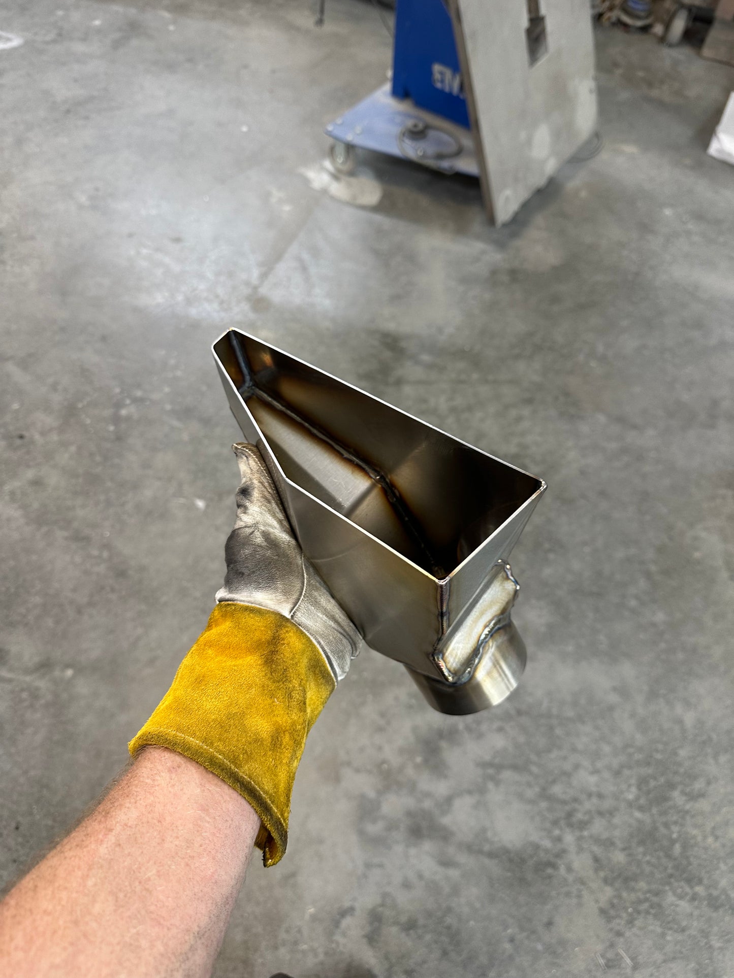 Stainless Steel Boxed Exhaust Tips - Bedside Exit (Pair)